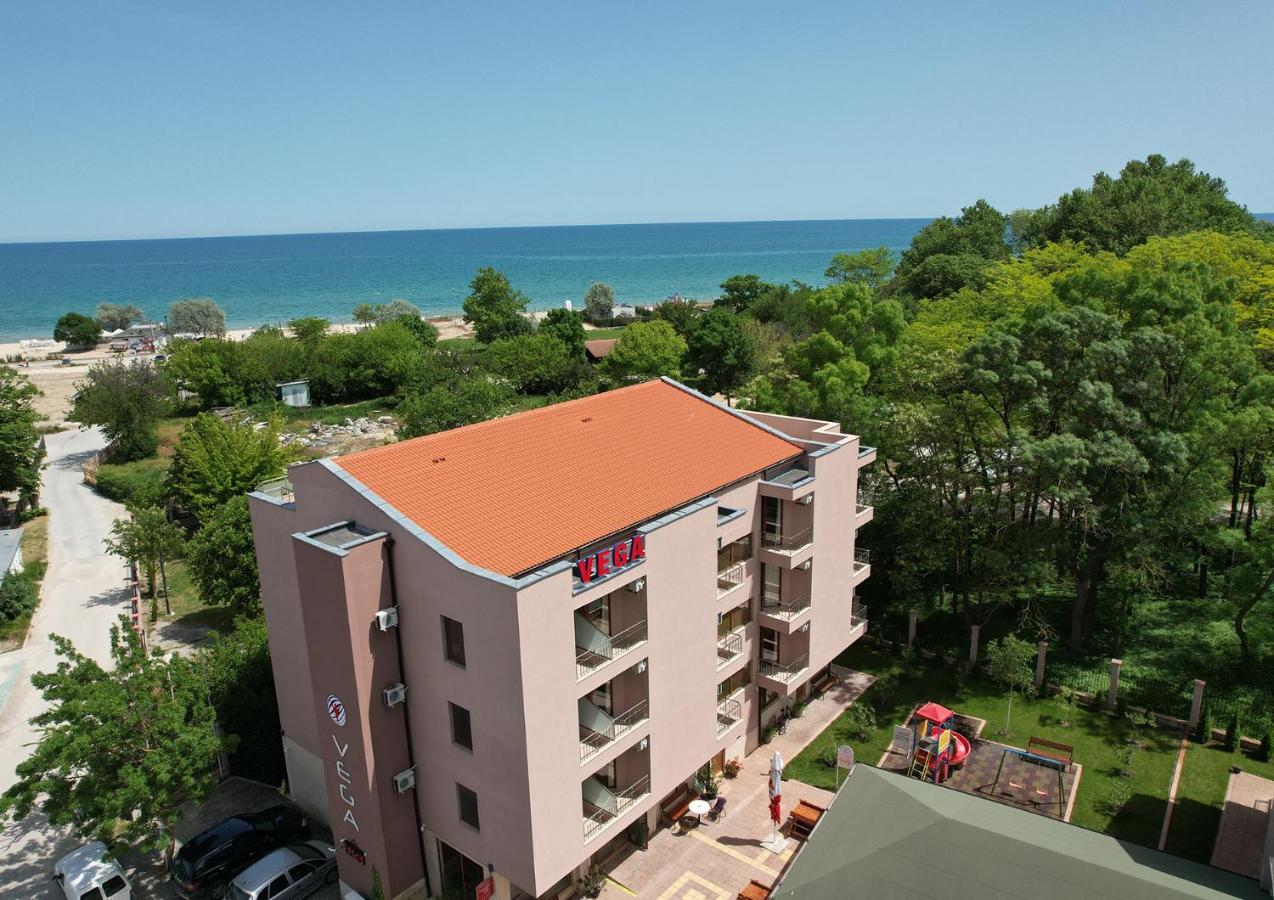 Hotel Vega Кранево Экстерьер фото