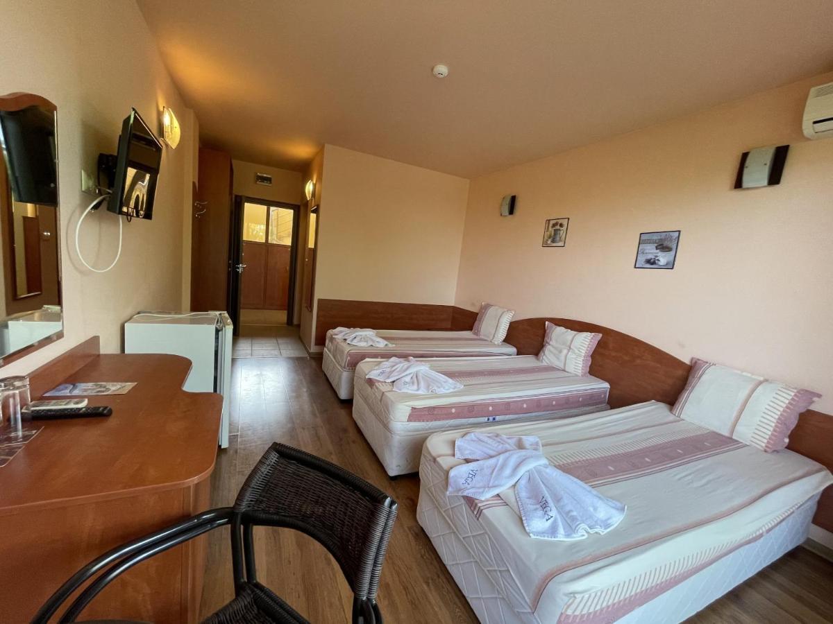 Hotel Vega Кранево Экстерьер фото