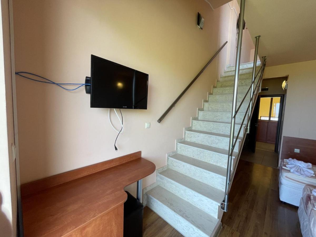 Hotel Vega Кранево Экстерьер фото