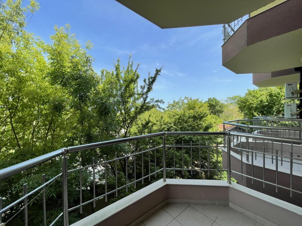 Hotel Vega Кранево Экстерьер фото